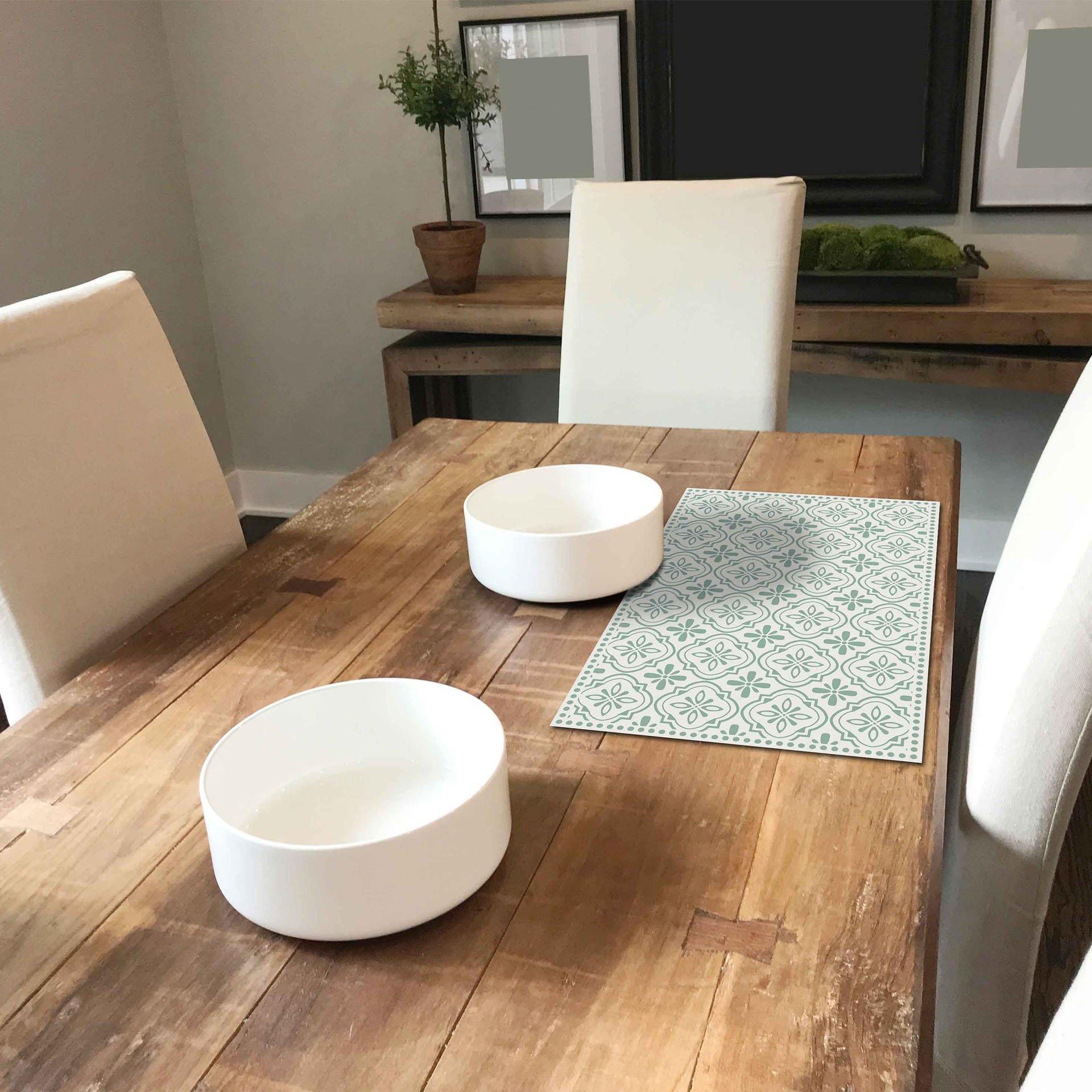 Isabella Placemat | Green - Carolina Creekhouse Easy to Clean Premium Vinyl Mats