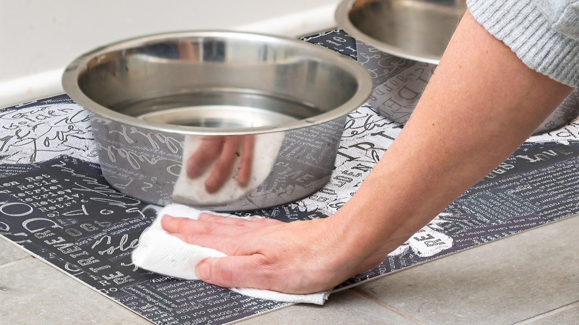 Golden Retriever PetFlat - Premium Vinyl Mat - Carolina Creekhouse Easy to Clean Premium Vinyl Mats