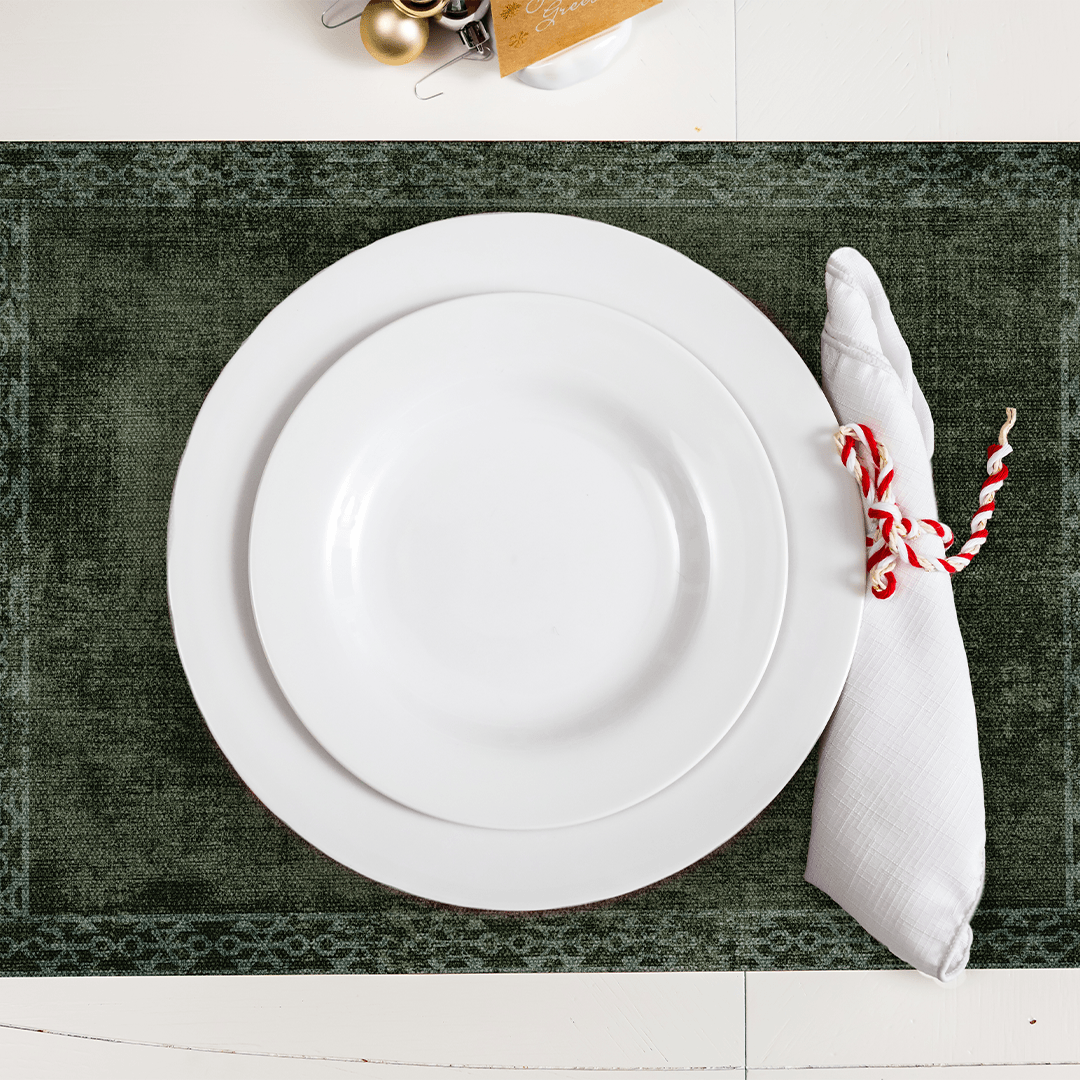 Evelyn Placemat | Green - Carolina Creekhouse Easy to Clean Premium Vinyl Mats