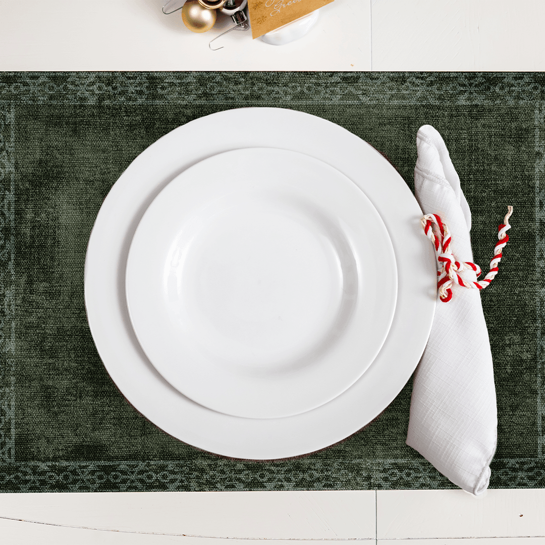 Evelyn Green 14"x19" Placemat - Set of 4 *Final Sale* PERFECT - Carolina Creekhouse Easy to Clean Premium Vinyl Mats